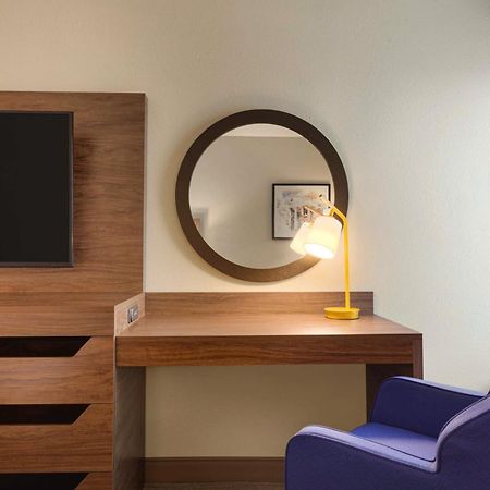 Hampton Inn Charlottesville Extérieur photo