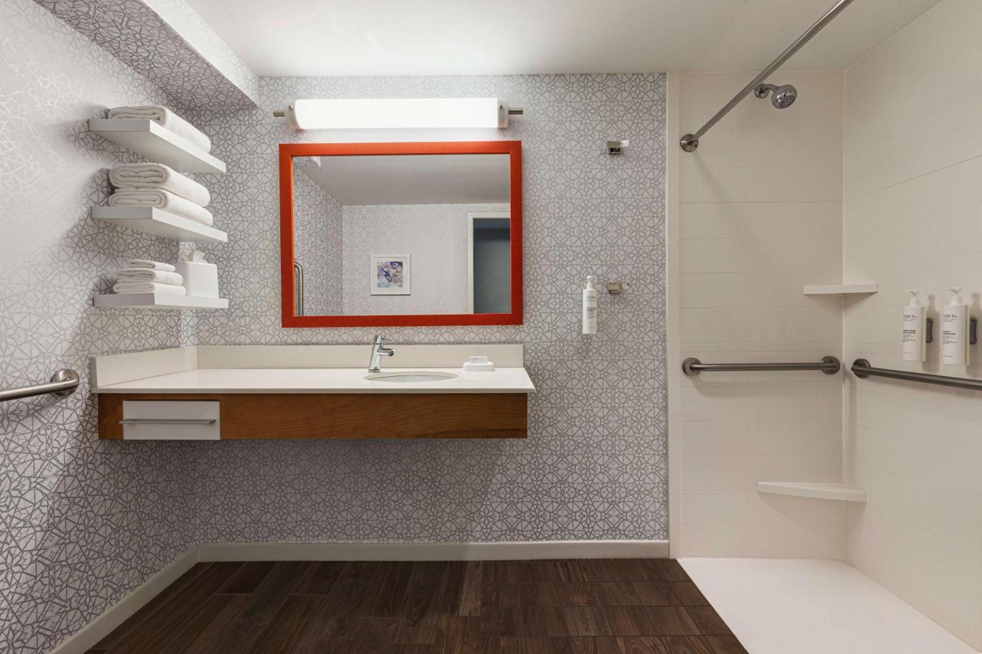 Hampton Inn Charlottesville Extérieur photo